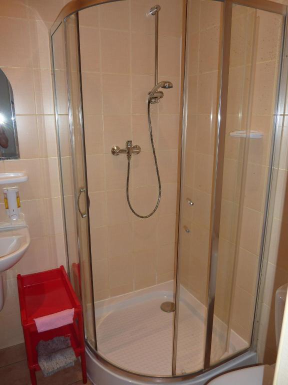 Hotelik Na Zdrowiu ウッチ 部屋 写真