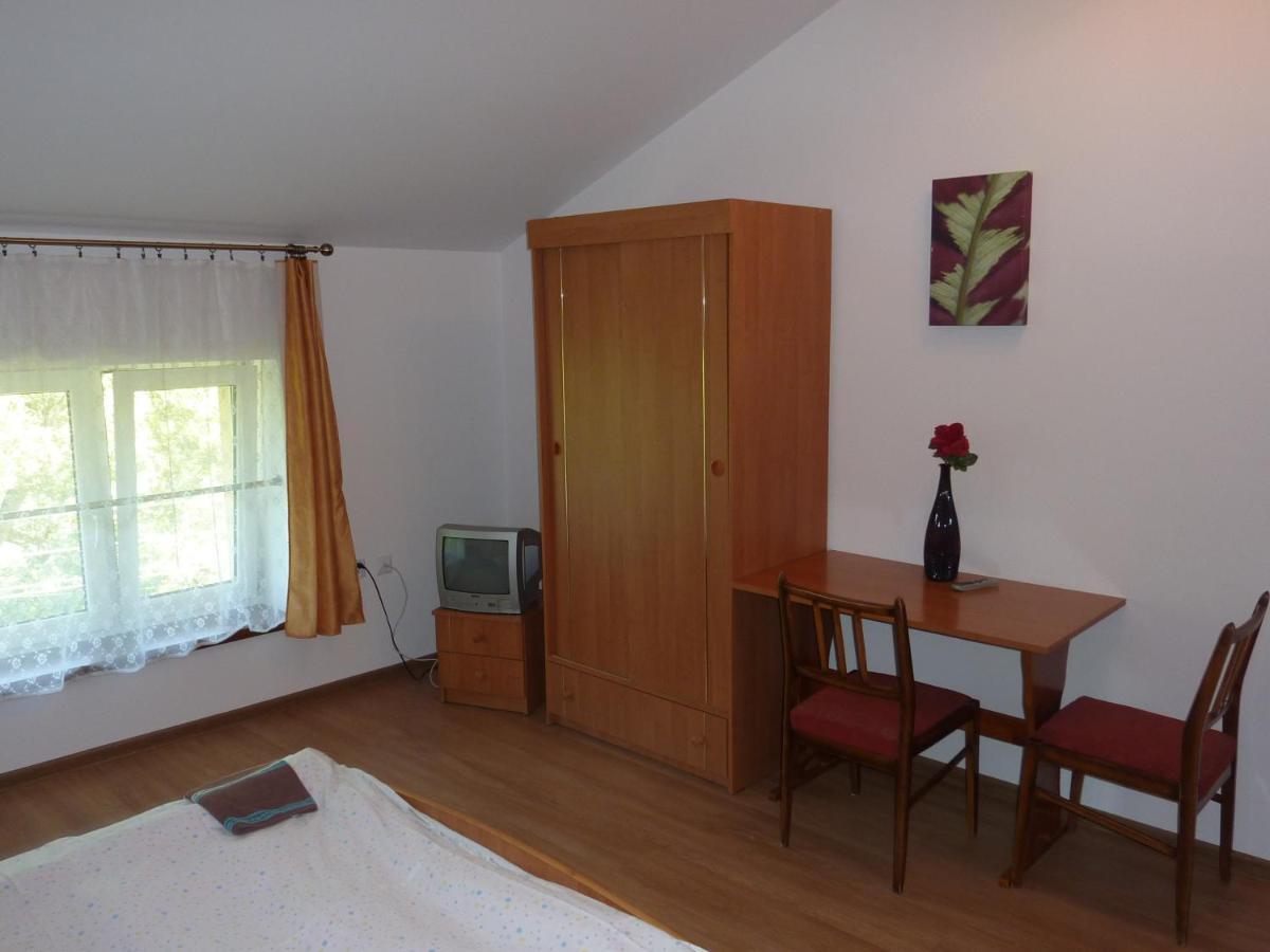 Hotelik Na Zdrowiu ウッチ 部屋 写真