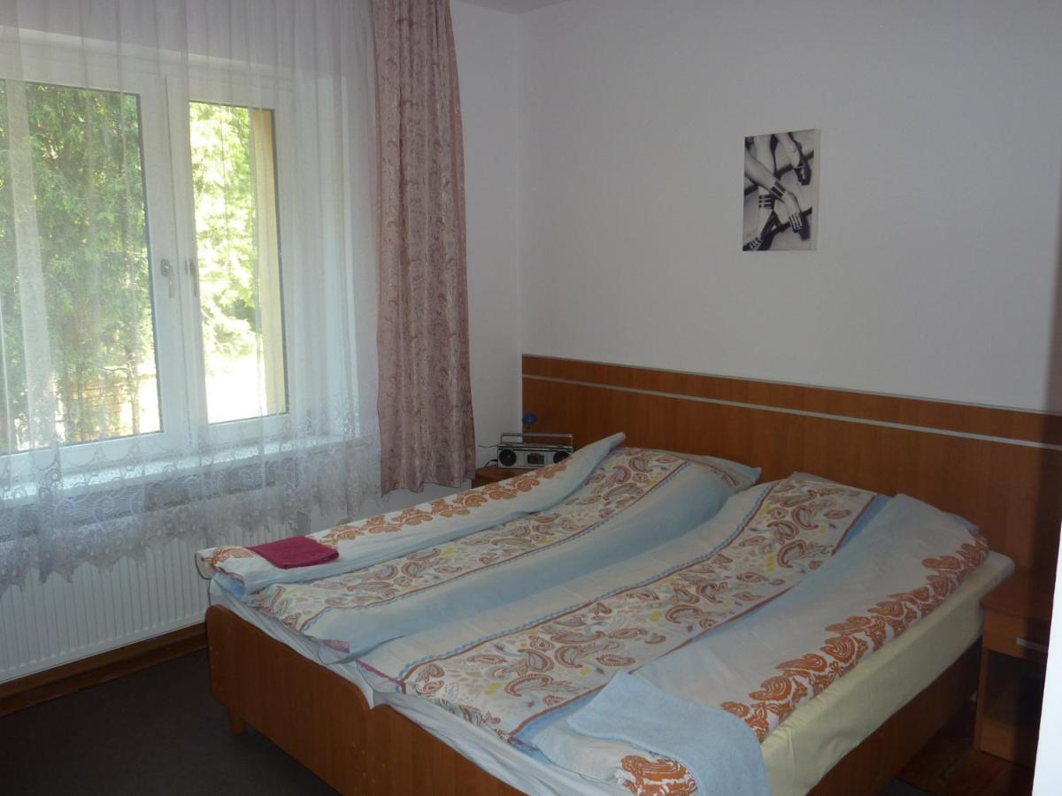 Hotelik Na Zdrowiu ウッチ 部屋 写真